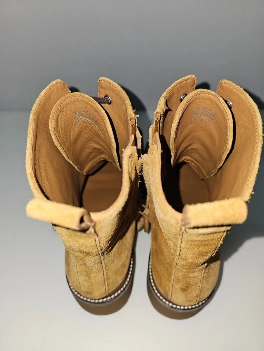 Tory Burch Miller 50mm Lug Sole Bootie Womens 9.5 Tan Suede Lace Up Combat NEW